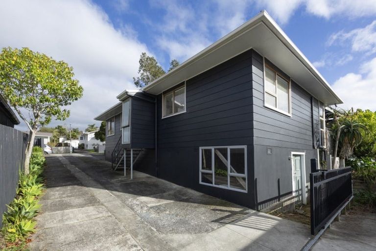 Photo of property in 8 Aquarius Lane, Langs Beach, 0582