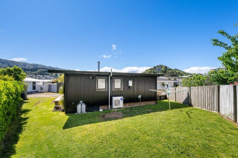 Photo of property in 4a Seaview Crescent, Picton, 7220