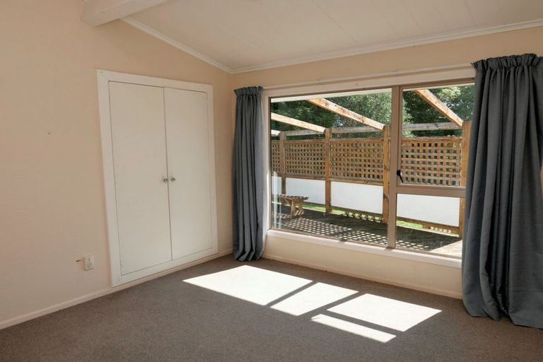 Photo of property in 186 Matai Road, Raumati Beach, Paraparaumu, 5032