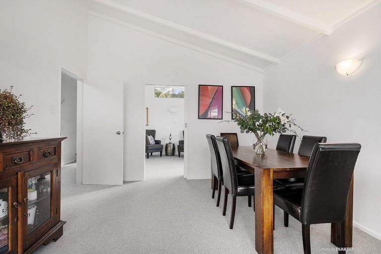 Photo of property in 22 Gurkha Crescent, Khandallah, Wellington, 6035