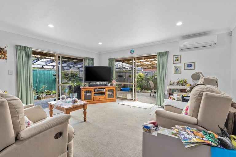 Photo of property in 32a Centreway Road, Orewa, 0931