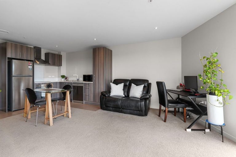 Photo of property in 503/3 Rose Garden Lane, Albany, Auckland, 0632