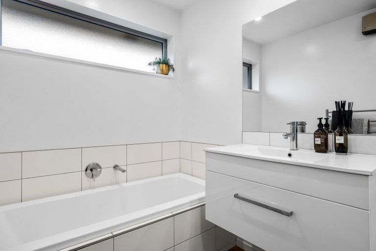 Photo of property in 9 Puaka Street, Pegasus, 7612