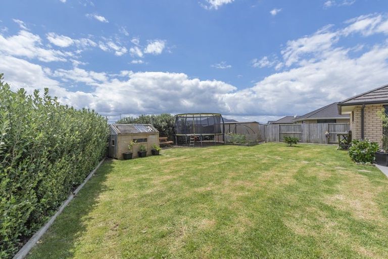 Photo of property in 20 Costello Drive, Ngatea, 3503