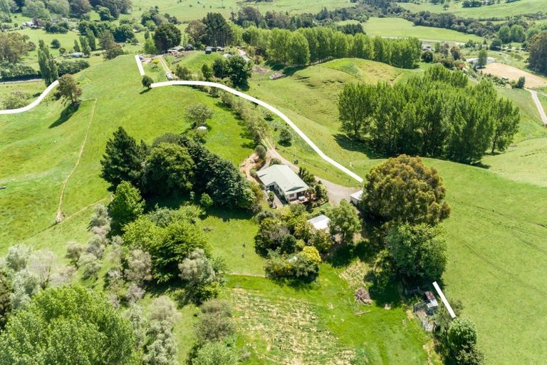 Photo of property in 606 Apley Road, Puketapu, Napier, 4184