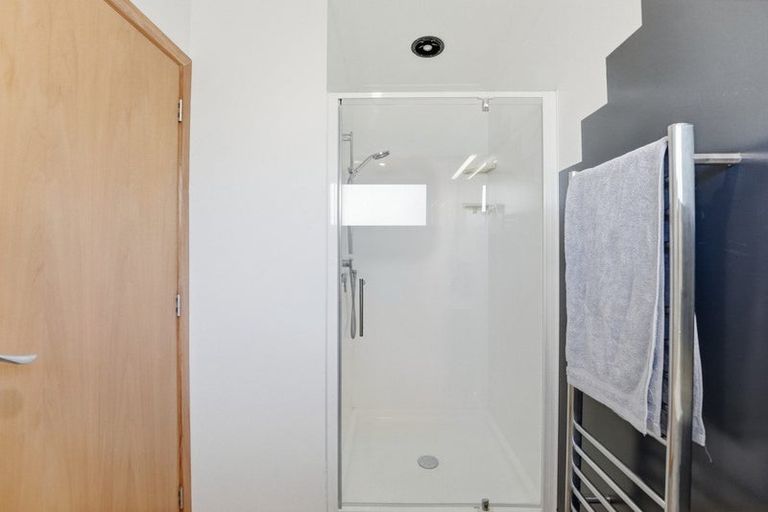 Photo of property in 42d Camellia Avenue, Bell Block, New Plymouth, 4312