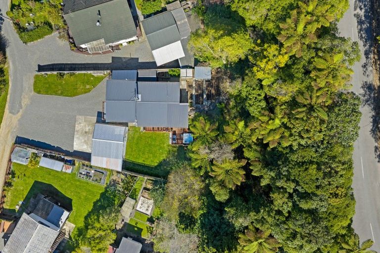 Photo of property in 29 Belview Road, Havelock, Picton, 7281