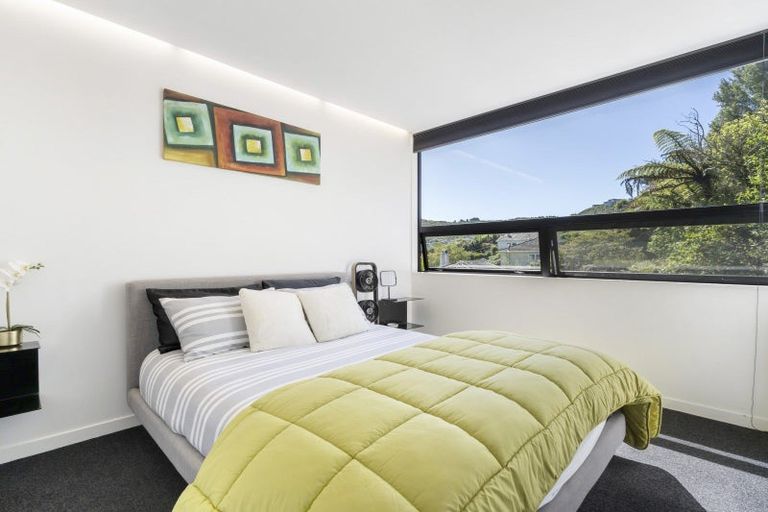 Photo of property in 20a Montgomery Avenue, Karori, Wellington, 6012