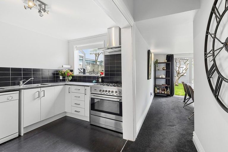 Photo of property in 26 Te Whiti Street, Kilbirnie, Wellington, 6022