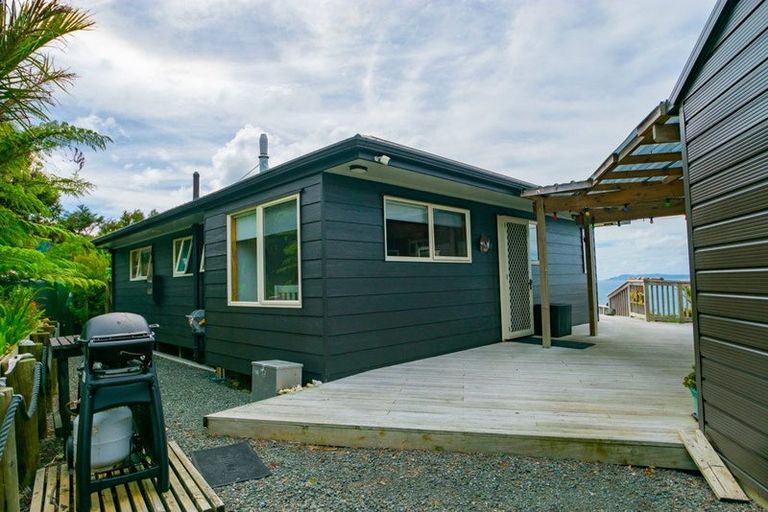 Photo of property in 473e Tuateawa Road, Tuateawa, Coromandel, 3583