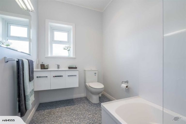 Photo of property in 173 Waiwhetu Road, Waterloo, Lower Hutt, 5011