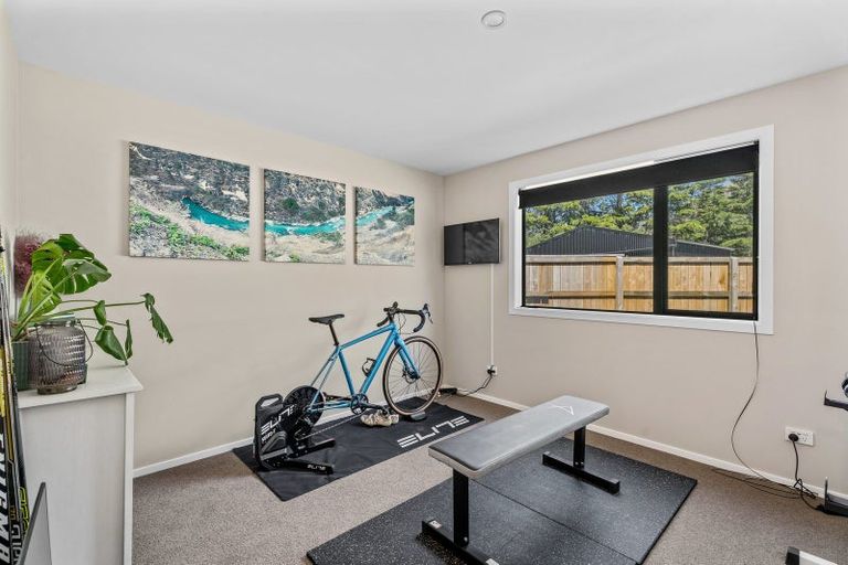 Photo of property in 6 Lakefield Close, Kingston, Athol, 9793