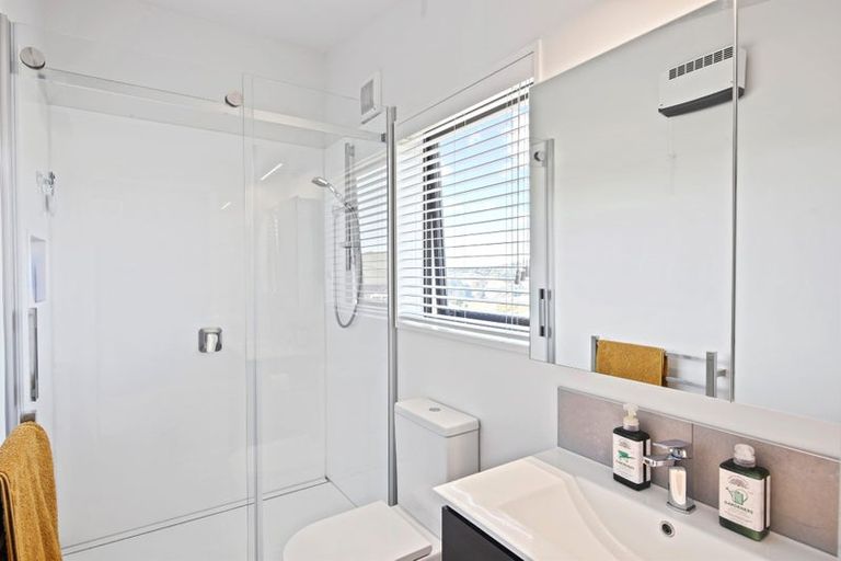 Photo of property in 34 Hawkshead Way, Westmorland, Christchurch, 8025