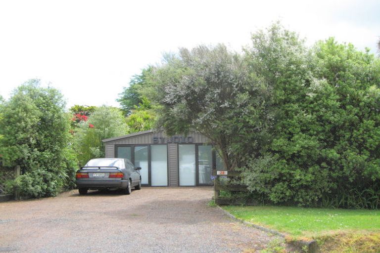 Photo of property in 106 Bycroft Road, Karaka, Drury, 2578