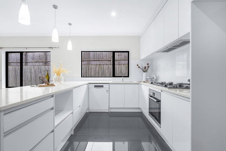 Photo of property in 30 Chalgrove Road, Huntington, Hamilton, 3210