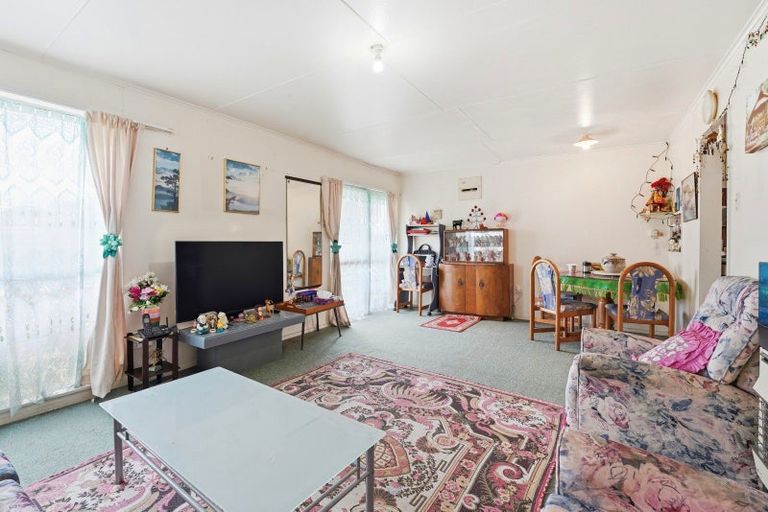 Photo of property in 8 Cascade Crescent, Westbrook, Palmerston North, 4412