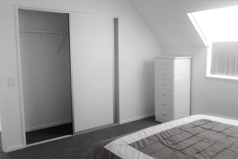 Photo of property in 70d Elizabeth Street, Riccarton, Christchurch, 8041