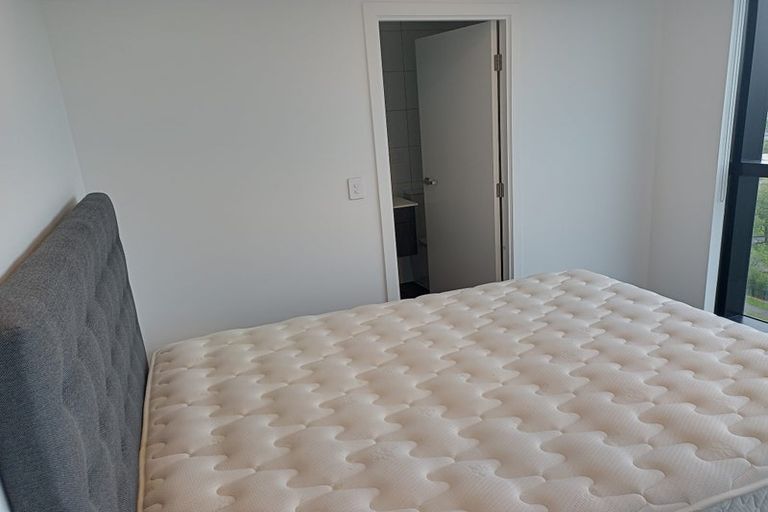 Photo of property in 1104/8 Lakewood Court, Manukau, Auckland, 2104