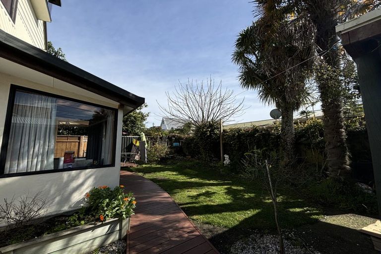 Photo of property in 116a Tasman Street, Nelson, 7010