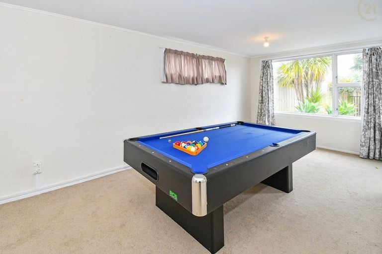 Photo of property in 35 Heybridge Street, Manurewa, Auckland, 2102