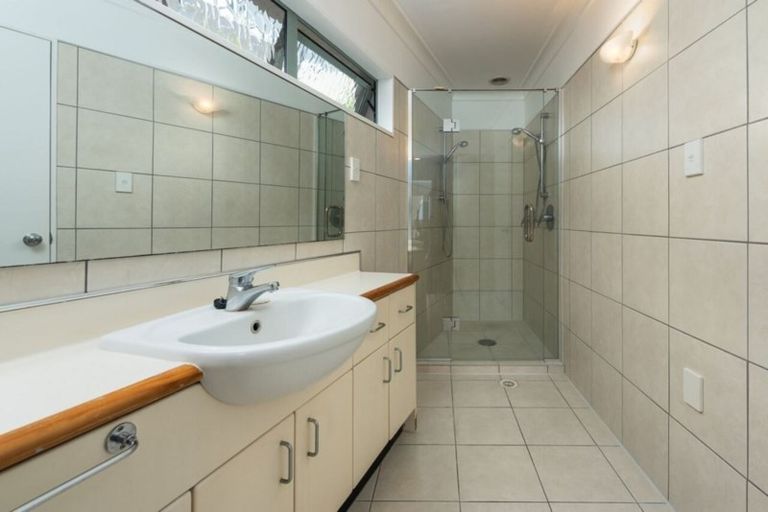 Photo of property in 4/6 Elizabeth Street, Tauranga, 3110