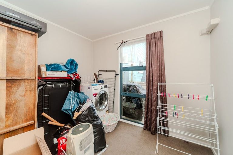 Photo of property in 24 Picton Avenue, Newtown, Wellington, 6021