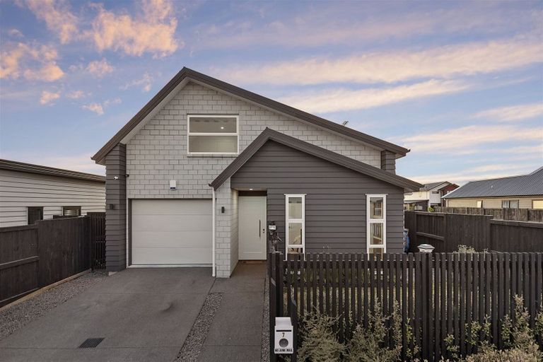 Photo of property in 7 Lavinias Way, Chartwell, Hamilton, 3210