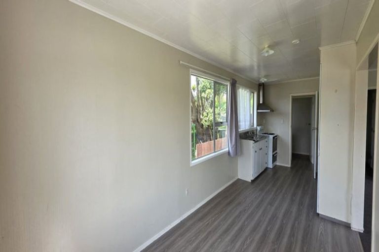 Photo of property in 13 Parris Street, Moturoa, New Plymouth, 4310