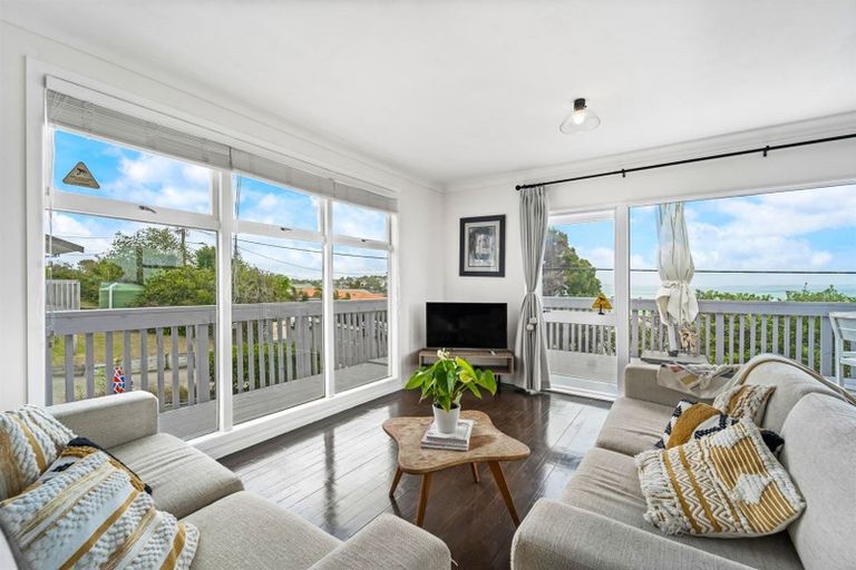 Photo of property in 31 Brightside Road, Stanmore Bay, Whangaparaoa, 0932