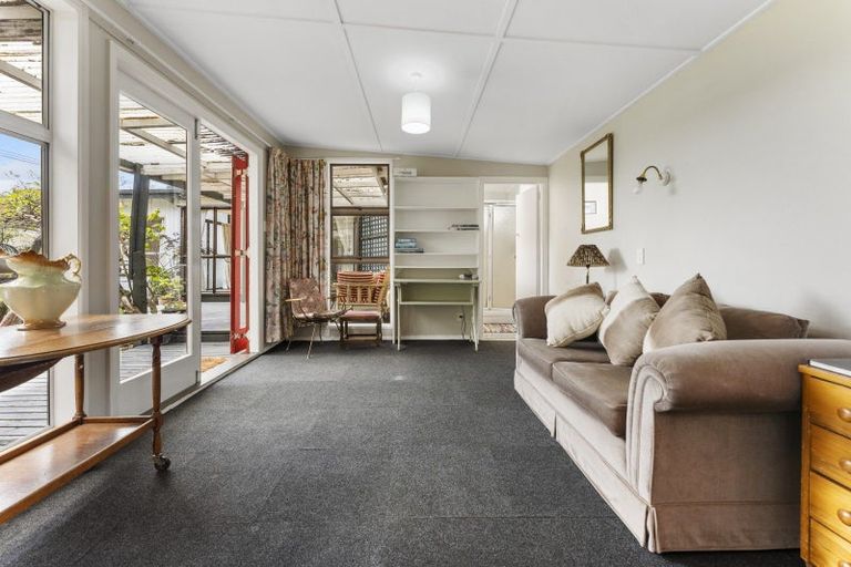 Photo of property in 12 Queen Street, Pahiatua, 4910