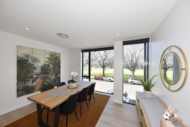 Photo of property in 3/25 Latimer Square, Christchurch Central, Christchurch, 8011