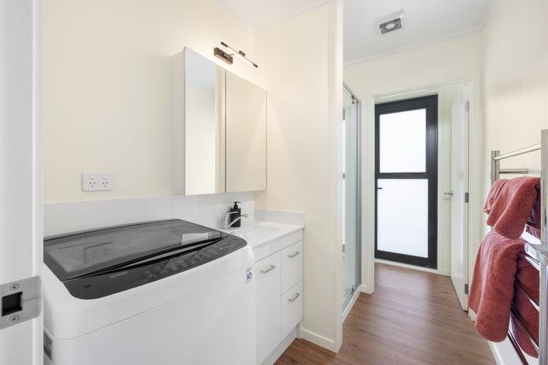 Photo of property in 15 Magnolia Tree Way, Kerikeri, 0294