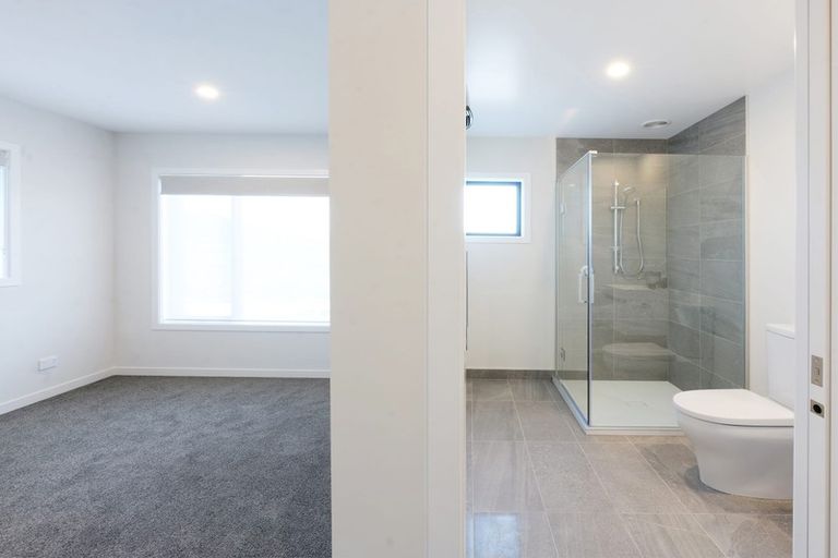 Photo of property in Northlake, 28 Glenavon Green, Wanaka, 9305