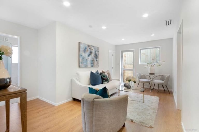 Photo of property in 12 Jaedee Court, Howick, Auckland, 2014