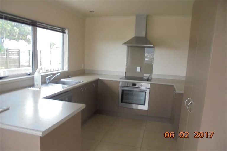 Photo of property in 74a Owhiti Street, Titahi Bay, Porirua, 5022