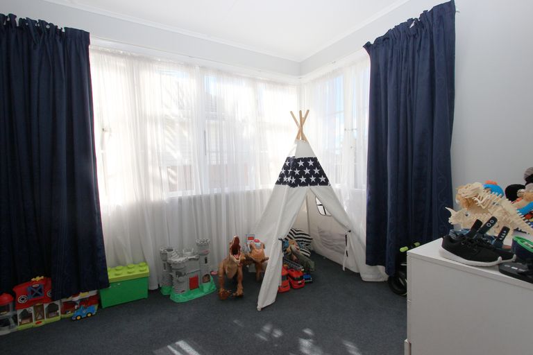 Photo of property in 3 Churchill Street, Mayfield, Blenheim, 7201