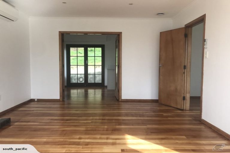 Photo of property in 143 Maupuia Road, Miramar, Wellington, 6022