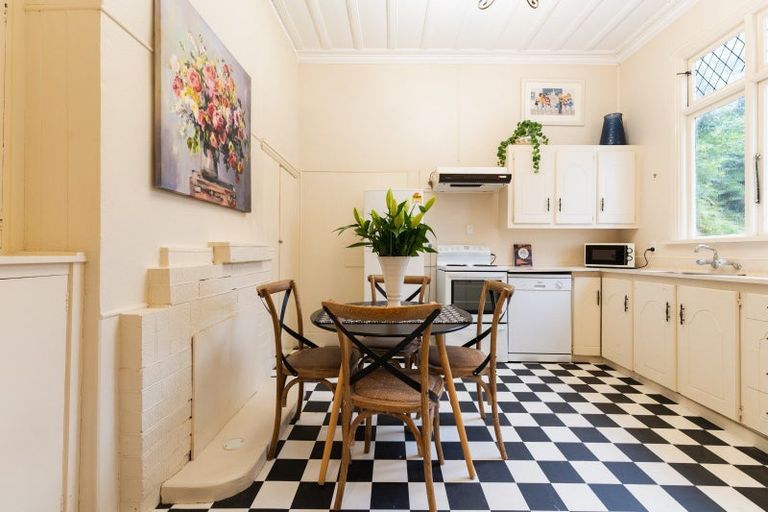 Photo of property in 35 Carson Street, Mornington, Dunedin, 9011