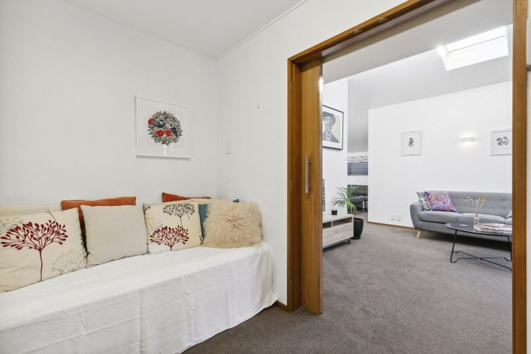 Photo of property in 92 Majoribanks Street, Mount Victoria, Wellington, 6011
