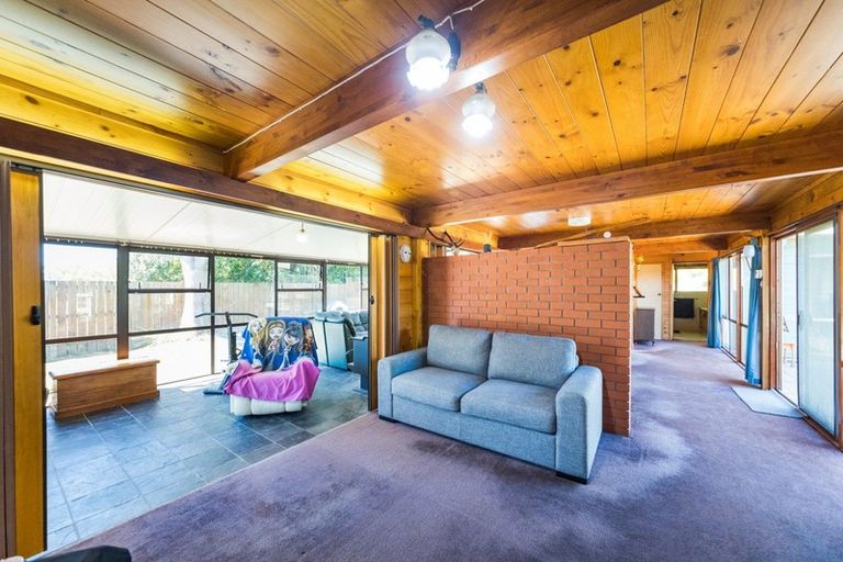 Photo of property in 1-3 East Road, Shannon, 4821