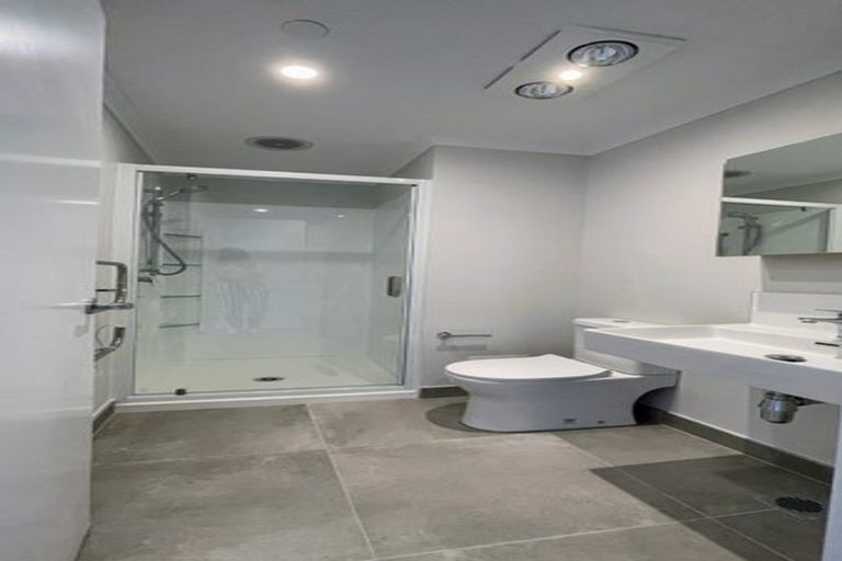 Photo of property in 3/96 Clark Road, Hobsonville, Auckland, 0616