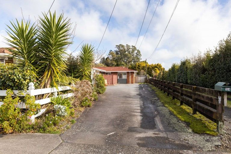 Photo of property in 124d Govett Avenue, Frankleigh Park, New Plymouth, 4310