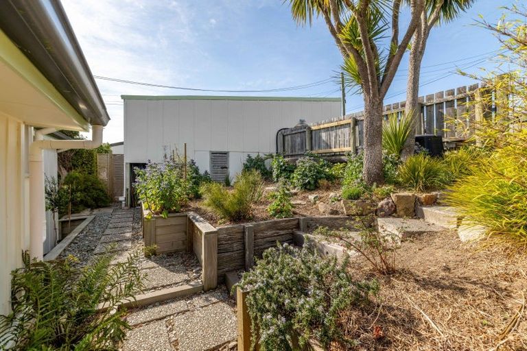 Photo of property in 39 Ranui Crescent, Diamond Harbour, Lyttelton, 8971