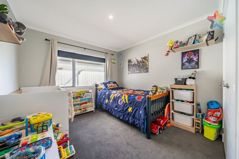 Photo of property in 2 Grovedale Square, Wainuiomata, Lower Hutt, 5014
