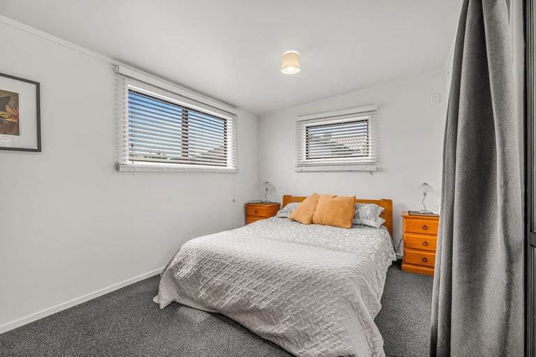 Photo of property in 17 Cook Drive, Whitianga, 3510