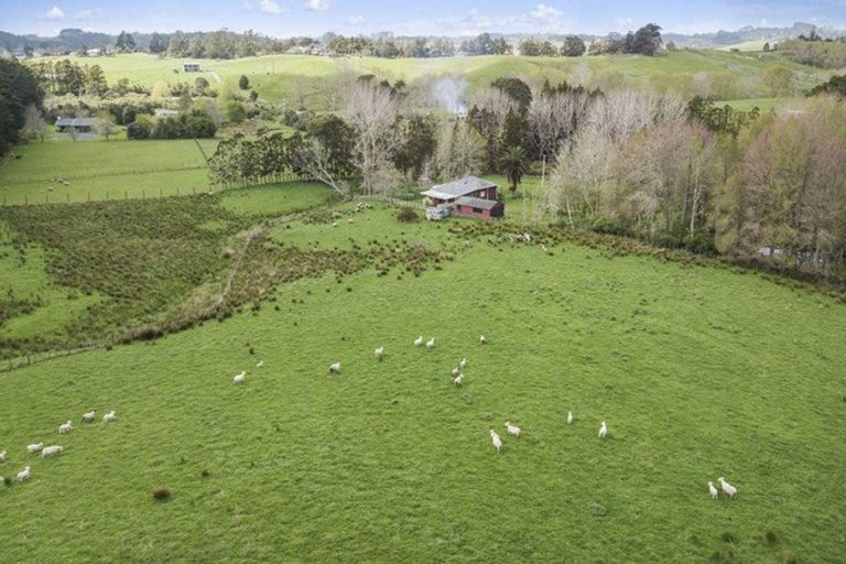 Photo of property in 234 Forestry Road, Waitoki, Kaukapakapa, 0871