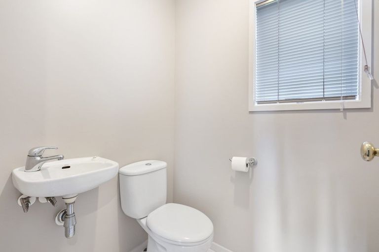 Photo of property in 28 Rakau Views, Orewa, 0931