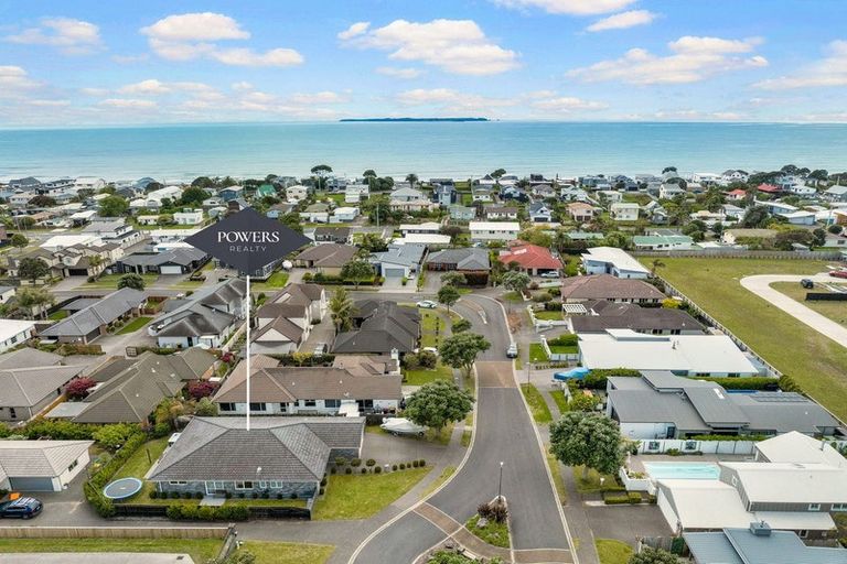 Photo of property in 18 Excelsa Place, Papamoa Beach, Papamoa, 3118