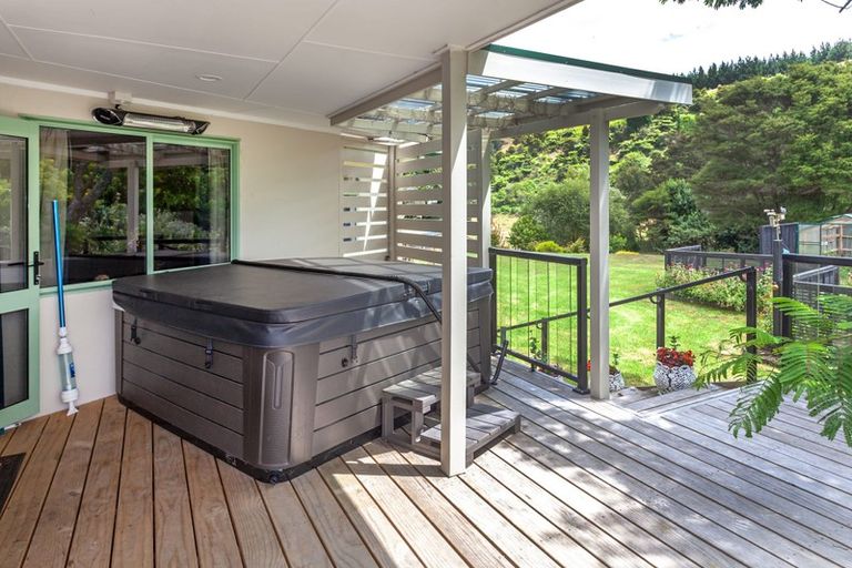 Photo of property in 36 Herbert Drive, Whangamata, 3620