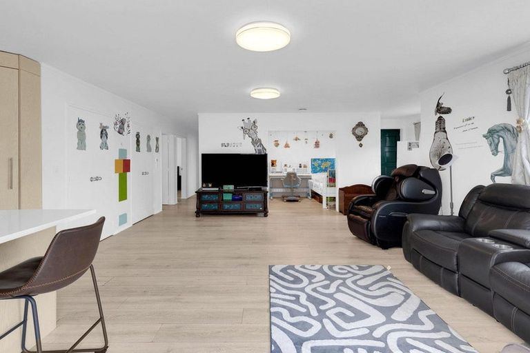 Photo of property in 22a Milicich Place, Cambridge, 3434